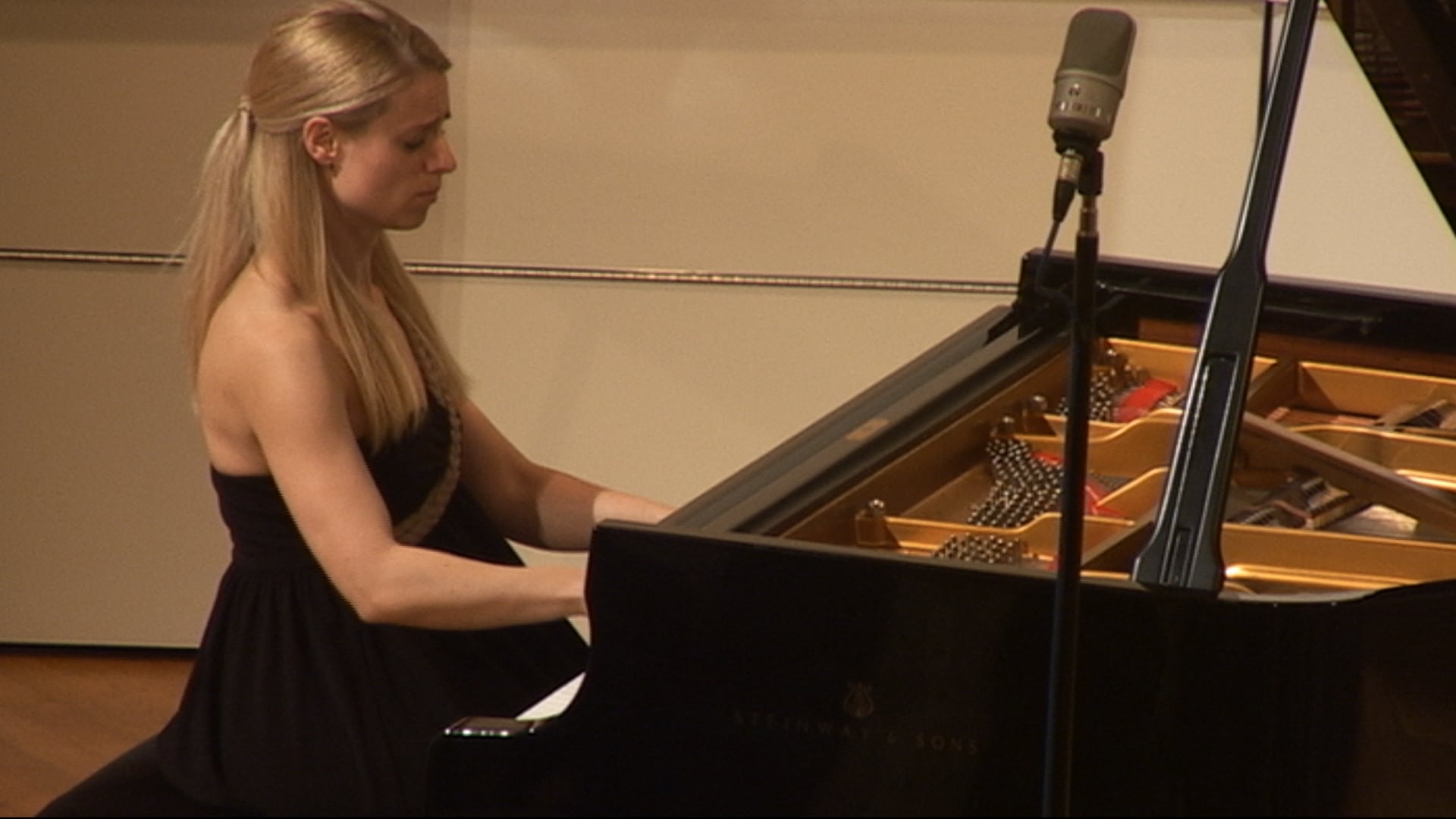 Klavírny recitál – Veronika Böhmová
